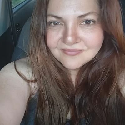 Madre de 2 hijos, con el corazon al 50, muy lejos de casa, por siempre 💕