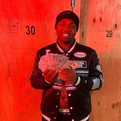 Rapper :booking itsdrohp16@gmail.com for Drop and TruEy this shit will never end Free the guys keep the Rats..SMG shit 🅿️