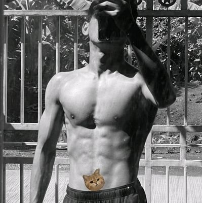 leedylen0's profile picture. 18+