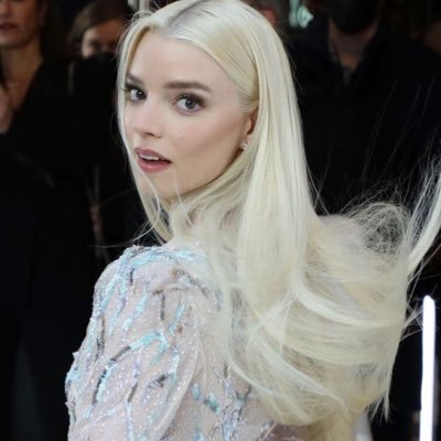 updatesjoybr's profile picture. 🇧🇷: Sua melhor fonte de notícias da atriz, modelo, dubladora e vencedora do globo de ouro Anya Taylor-Joy no Brasil. | We are not Anya! • Fan account.