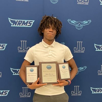 tolu_adewumi28's profile picture. 5’11 🏈 football TE, 🏀 basketball F/C, 🏃‍♂️ track class of 2028 /South East Raleigh Magnet HS / atolu338@gmail.com