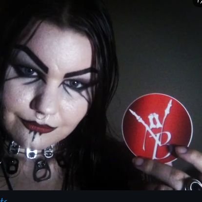 Kota/Arzian in love with chaoseum! #truthisaweapon #usethetruthwisely #spreadthetruth #blackplagueakatruth #pushingforwardback #seetheanddie #hellsportal