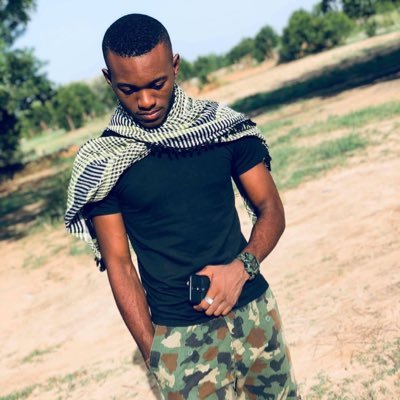 ||🇳🇬Airforce|| EVEN THE BIRDS ARE JEALOUS 🦅|| BARCELONA FC⚽️|| RT king 👑|| 6ft’3|| BALLER🏀