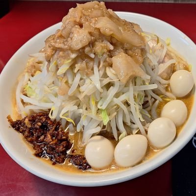 ⚽️⚽️浦和レッズ⚽⚽️
🍜🍜ラーメンジラフ🍜🍜
🚴‍♂️ 眞杉選手～坂井選手～小池選手～頑張って🚴‍♂️
👻黄泉比良坂四十八〜最高👻