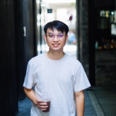 PhichetDapha's profile picture. No pain, no gain