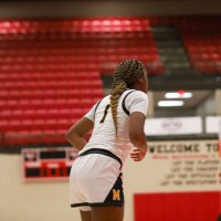 Elexis Holmes (@d1lexi) 's Twitter Profile