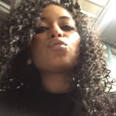 Queen_jenni's profile picture. #globalwarming #gogreen #NYC #Zen #animaladvocate #starchild #OG* born here raised here* #MusicLover Lover of Music. Beyoncé stylist follows me ❤️