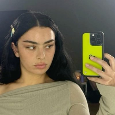 acidl4ver's profile picture. nineteen ✰ ⌜ 𝘩𝘦/𝘵𝘩𝘦𝘺🍏」↳ 𝘧𝘳𝘦𝘦 𝘱𝘢𝘭𝘦𝘴𝘵𝘪𝘯𝘦 🇵🇸 🃜🃚🃖🃁🂭🂺