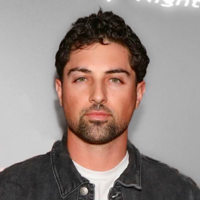 jordanqsar_'s profile picture. 