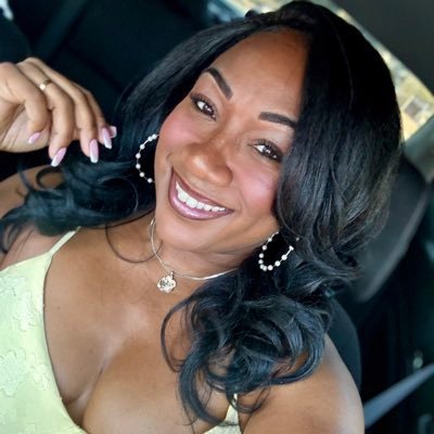 Ms_ShallenL's profile picture. Daughter of Christ|Fearless Leader| Traveler| Educated Black Queen| Shining My Light |90s R&B & Neo-Soul Music Lover| Empath | Livin’, Lovin’ & Laughin’|
