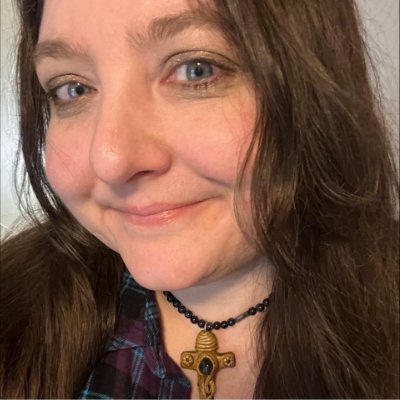 Copywriter, vegetarian, animal lover, annoying eco-chick, & secret optimist. Dual-classing neuro-divergent. Elder Southern Goth. May be a feral cat in disguise.