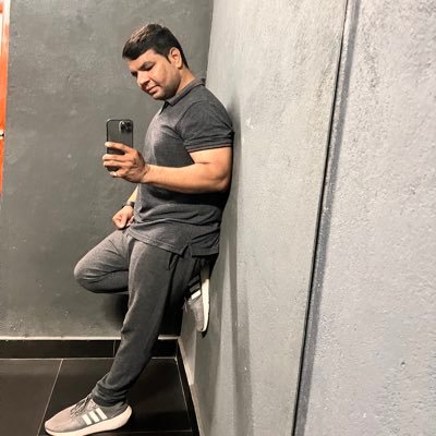 KarthikSiliver1's profile picture. Anti- Secular Activist, Moved from US to India, Airline Employee, Proud to be a Bharath Vasi, Proud to be a BJP Karyakatha….