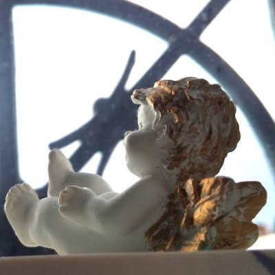 ange_gardien_72's profile picture. 麻里フランソワーズ
カバラ72守護天使の専門家のひとりです✨
幸せな人生に導くメッセージをお伝えしています。
電子書籍「72守護天使占い　誕生日でわかる　あなたの守護天使」https://t.co/ehCrmfAOAA
インスタグラム：https://t.co/atqJmYp6os