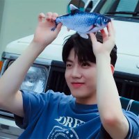 π (@dowoonfish) 's Twitter Profile