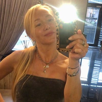 Physical Artist and NFT Creator. Meditative and Mystical Art. I create rhinestone energy paintings-Portals to help delve deep into yourself and make life better