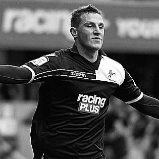 wallballl's profile picture. @millwallfc