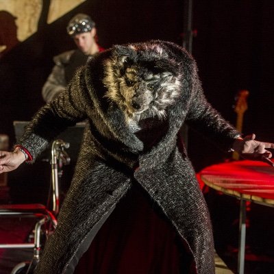 Opera voor de toekomst | Roodhapje een voorstelling voor de hele familie. Te zien in o.a. Amsterdam, Den Bosch, Haarlem, Heerlen, Nijmegen, Utrecht en Zwolle