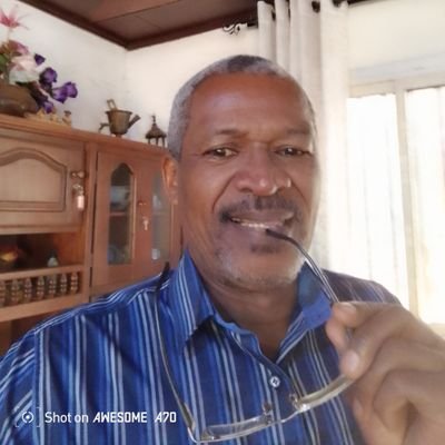 ✍️Citoyen camerounais, républicain, patriote et fier...
✍️Cimentier à la retraite 😎 🇨🇲