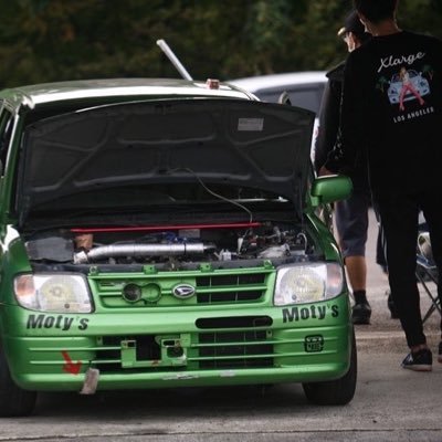 eLCD6RiZ7wgZHcH's profile picture. 