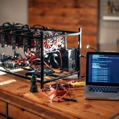 buyholdgetrich's profile picture. 