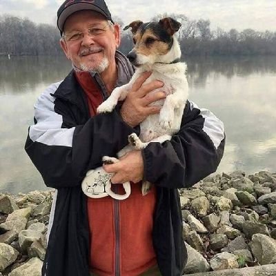 DavidHarri29613's profile picture. Happiness is all that matters, So don't stopped yourself from being happy.
