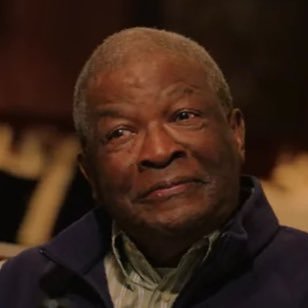 Zmeyguy8's profile picture. 