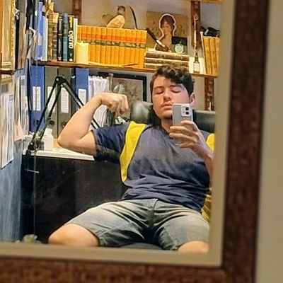 Lic. Química | UFSCar-So 023
'O pomo está maduro, colhe-o já, senão apodrece'.
🇧🇷🇵🇹🇮🇹🇫🇷🇬🇧
REFORÇADOH 💉
ele/dele
22 YO