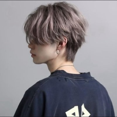 配信 編集などのお仕事 / PS5 / PC / MHWs / Apex / Valorant / DbD🔰 / ow2🔰 既読感覚でいいね❣️深夜よく居ます。イラストも描きます 基本エンジョイ勢 無言フォロー失礼します🙇♂️出会い求めてません。