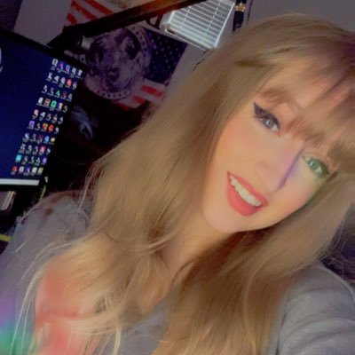 Chaotic NeutralššØ https://t.co/HNnKybtRHAš Contact Me: CamaroBrittany@gmail.com - Marvel Skins for Unban Fee