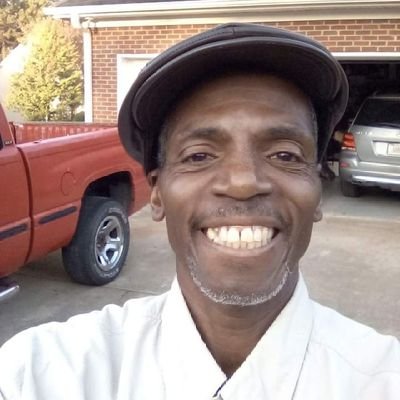 dt0435001's profile picture. God-fearing, Marine Corp veteran.💙 Democrat🌊🌊
No direct messages please.