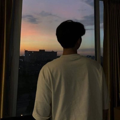 ahmedghayath_'s profile picture. ( تعودتك والعادات غلابه )