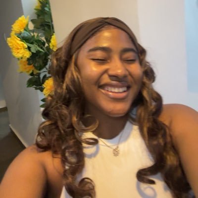 moonlytecutiee's profile picture. 