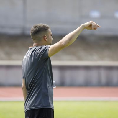 SIC PARVIS MAGNA. Entrenador de fútbol base. ⚽️🎾 UNIÓN DEPORVIDA LAS PALMAS 💛💙