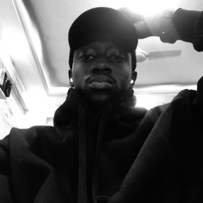 Phlowwww's profile picture. A bio can't define me🫠