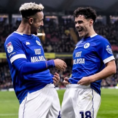 Random69L's profile picture. 