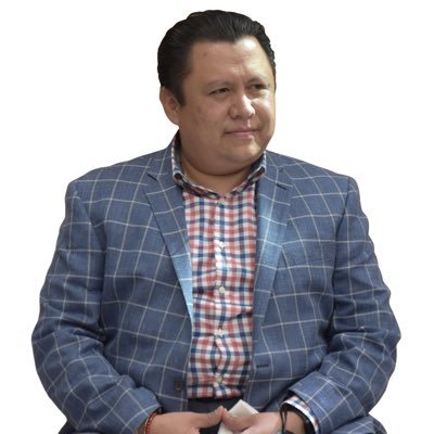 Líder sindical y luchador de los derechos sociales de las personas.