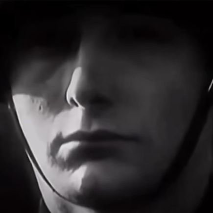 zvouridis's profile picture. 🩴