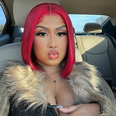 julesleftfeild's profile picture. looking for subs sissys femboys trans to own to do business with do business with other mistresses