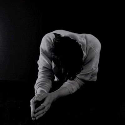 โWhen he died, all things soft and beautiful and bright would be buried with him.โ || 18+ || MS || my sun : @Passion_prongs