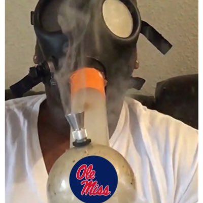 WeedRebel69's profile picture. Trinidad Chambliss Enthusiast, Kevin Smith and Charlie Weis Jr are terrorists, blocked by @rebels247 #treatyoakthevaught