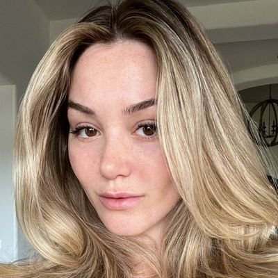 PhelpLaura5244's profile picture. 