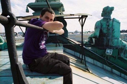 genzik555's profile picture. 