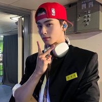 cha eun woo (@eunwoo179531) 's Twitter Profile