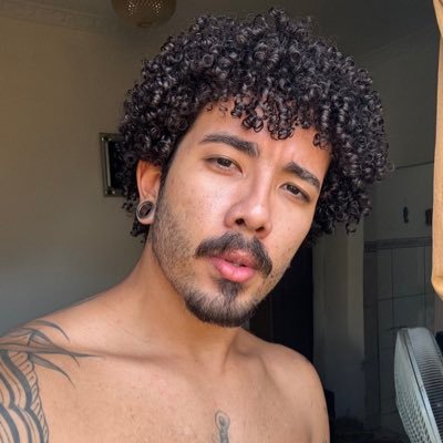 as vezes chata, as vezes legal, mas sempre bonita