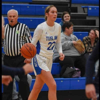 destinydulkosk1's profile picture. tuslaw alum || ursuline wbb’29 🏹🏹