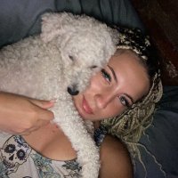 Mandie (@amandaglowup_) 's Twitter Profile