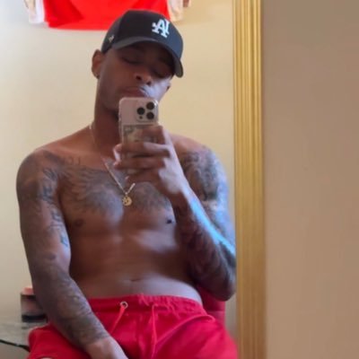 6'1 | Black & Puerto Rican 🇵🇷🥷🏽|🚩's HERE ⚠️ | NSFW 🔞 Content Creator | DOM Daddy⛓️🪢🥀SUSP @ 50k ⚰️