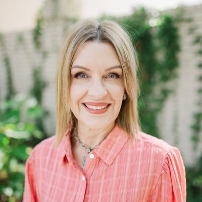 DevonnaHunter's profile picture. 