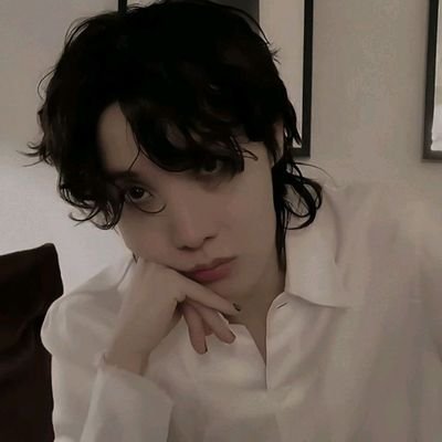 (he/him - 24)
i am a monster. hate me, destroy me.
