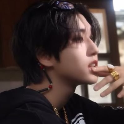 sifrisungie's profile picture. mlovetov